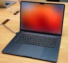 Apple MacBook Air (13-inch, Early 2014) Intel Core i5 4th Gen 128GB SSD 4GB (Good Condition)